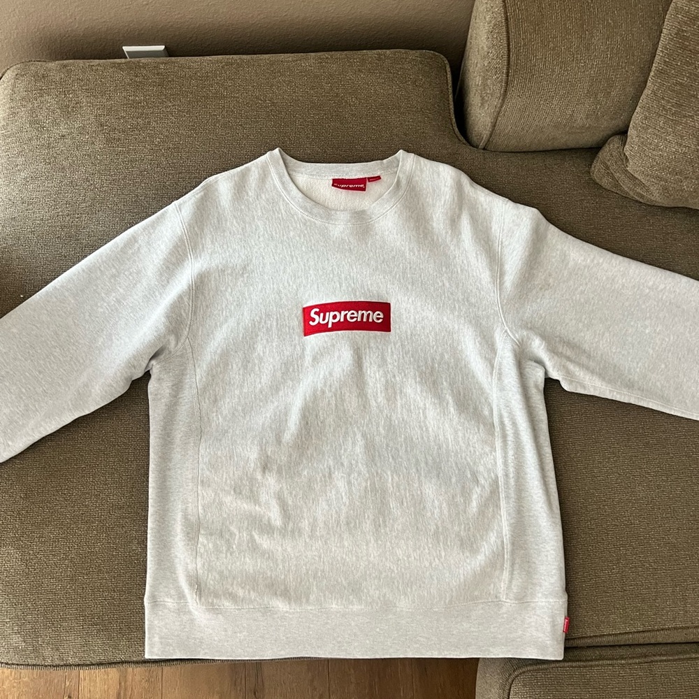 Supreme Grey Box Logo Crewneck S18